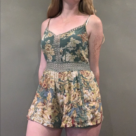 Floral Rimper - Picture 6 of 6